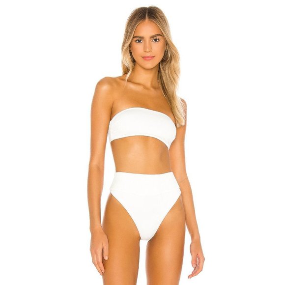 Beach Riot Other - BEACH RIOT Kelsey Bikini Top in White
